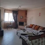 παλατι λευκοβρυση ヴィラ