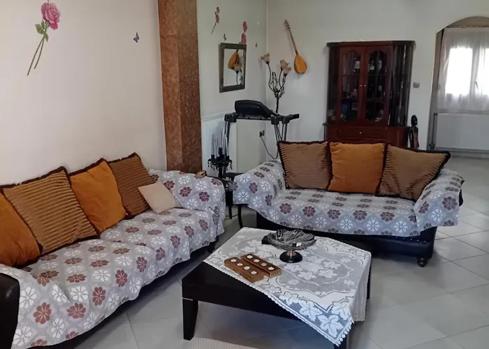 Παλατι Λευκοβρυση Feriehus